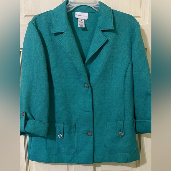 Alfred Dunner Blazer with buttons and front pockets Sz 8 - Picture 9 of 9